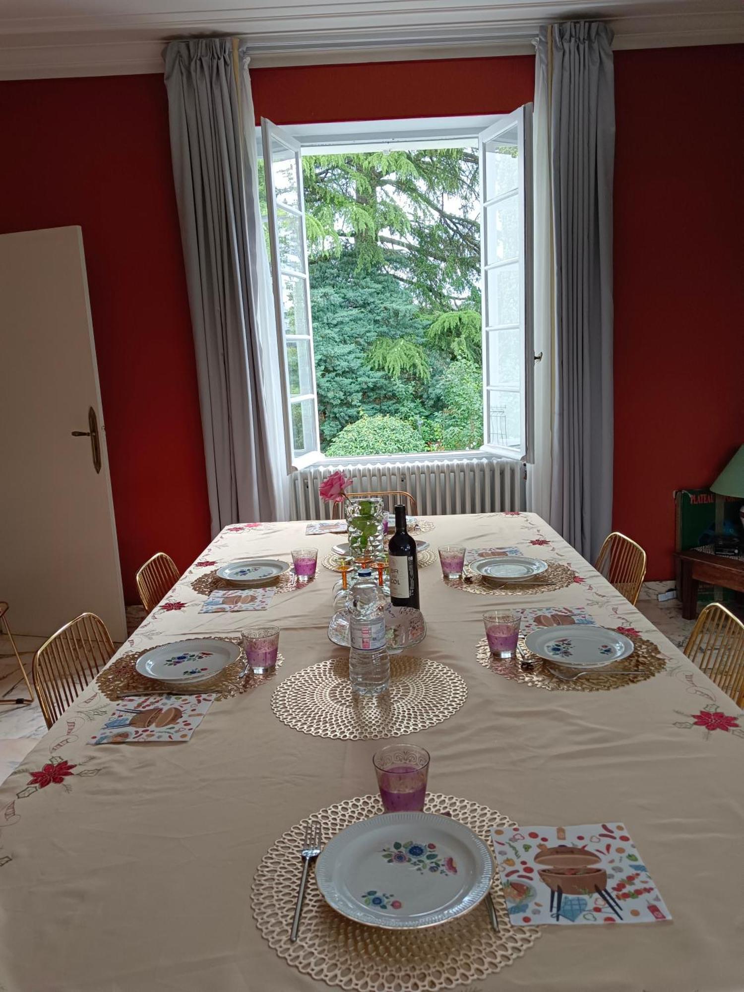 La Maison Basque Sainte-Livrade-sur-Lot 외부 사진
